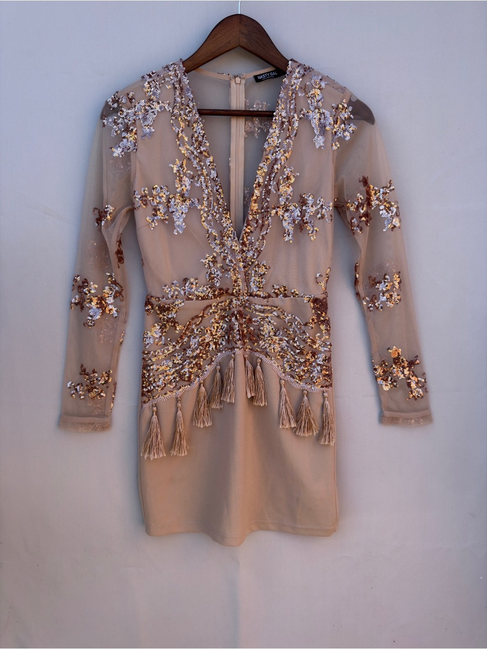Nasty Gal Sheer Sequin Tassel Mini Dress Deep V Long Sleeve Sz 4 - Picture 8 of 12